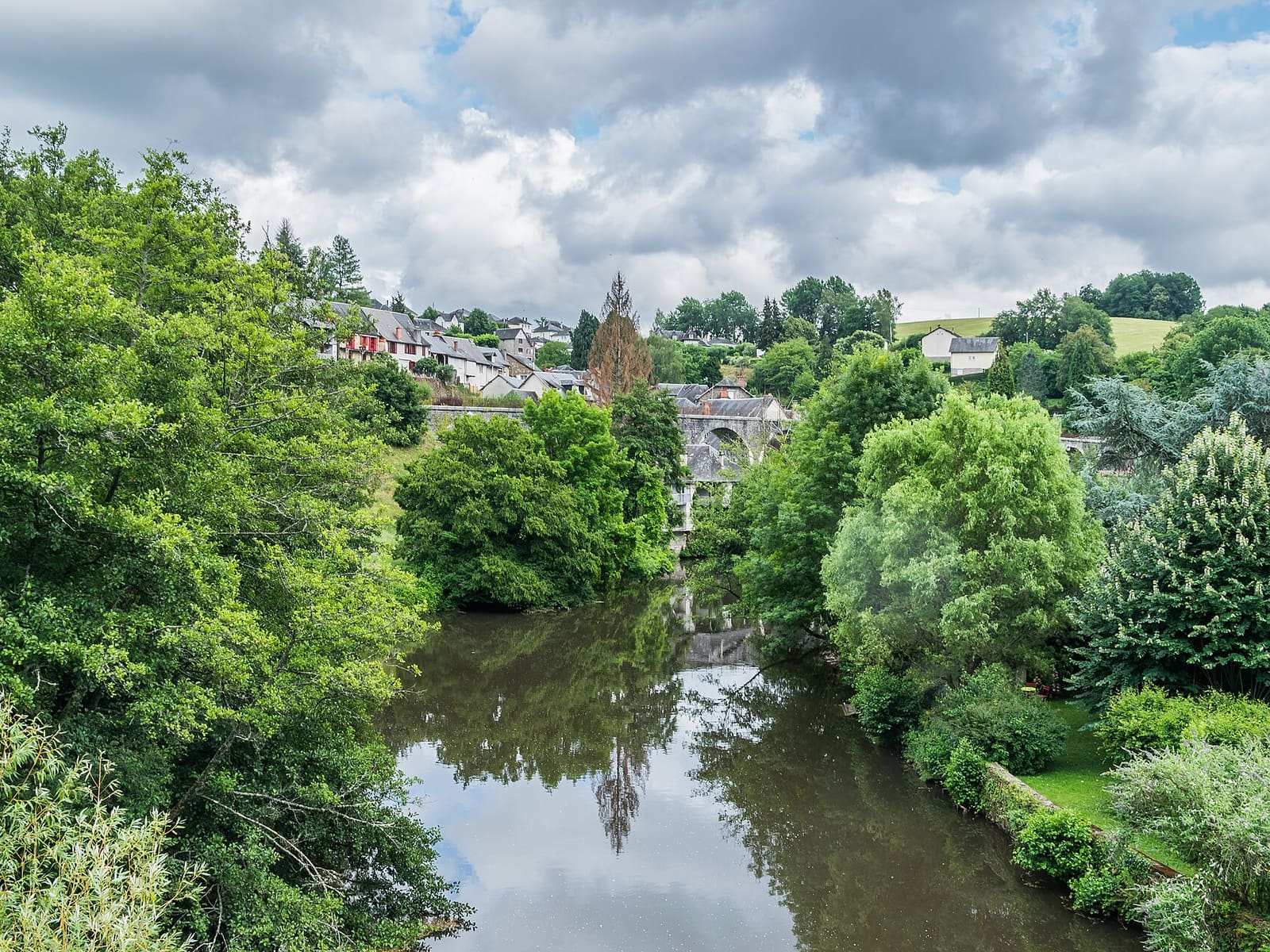 Vezere River in Uzerche